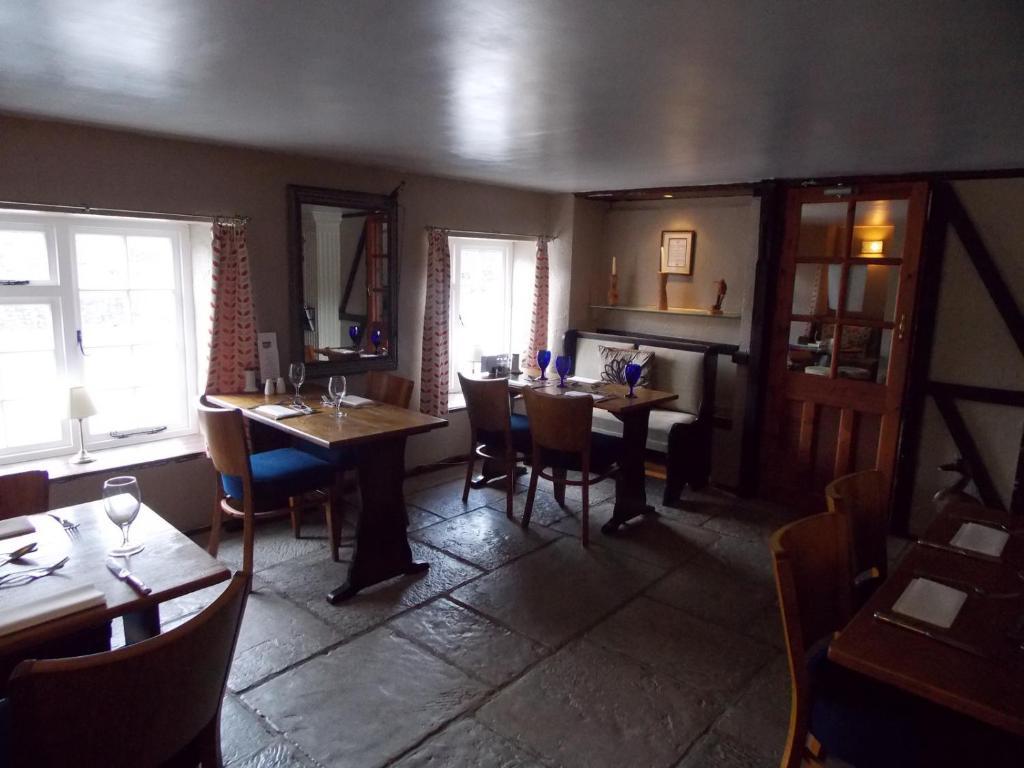 The Vobster Inn Radstock Bagian luar foto
